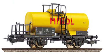 Tank car "Minol"<br /><a href='images/pictures/Sachsenmodelle/76469.jpg' target='_blank'>Full size image</a>